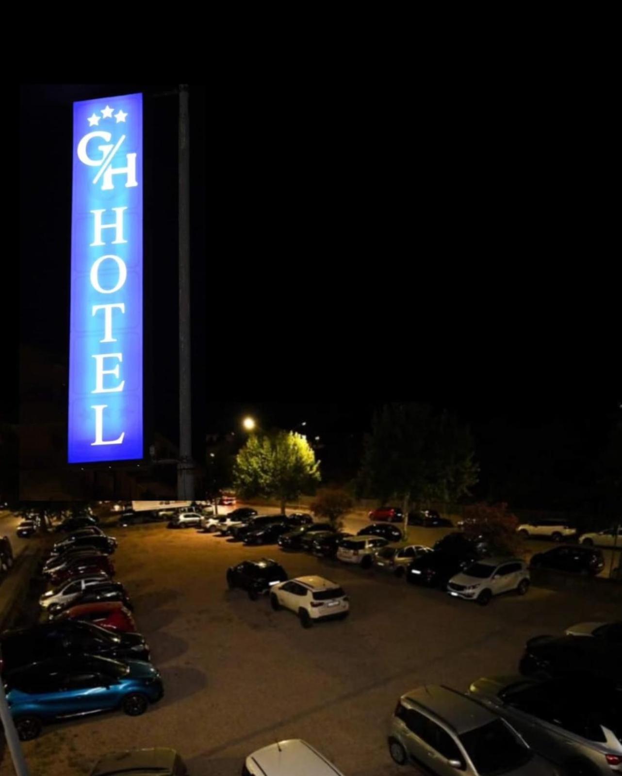 Gh Hotel 피아차암머리나 외부 사진