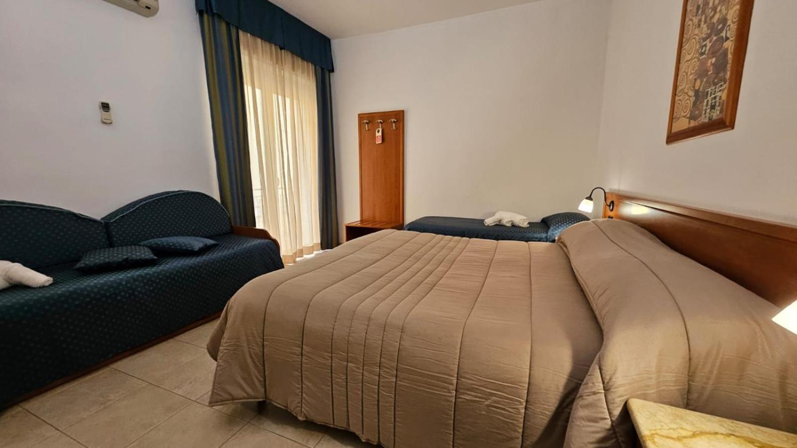 Gh Hotel 피아차암머리나 외부 사진