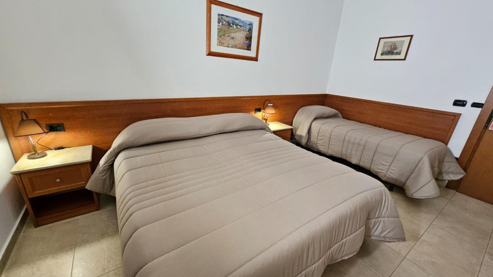 Gh Hotel 피아차암머리나 외부 사진
