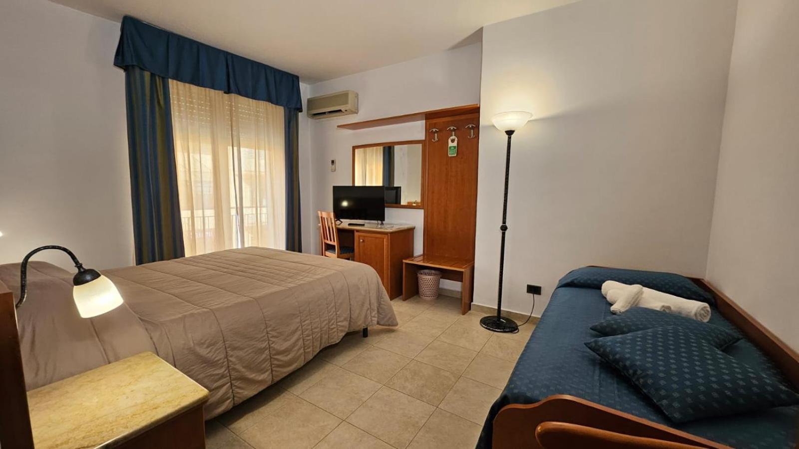 Gh Hotel 피아차암머리나 외부 사진